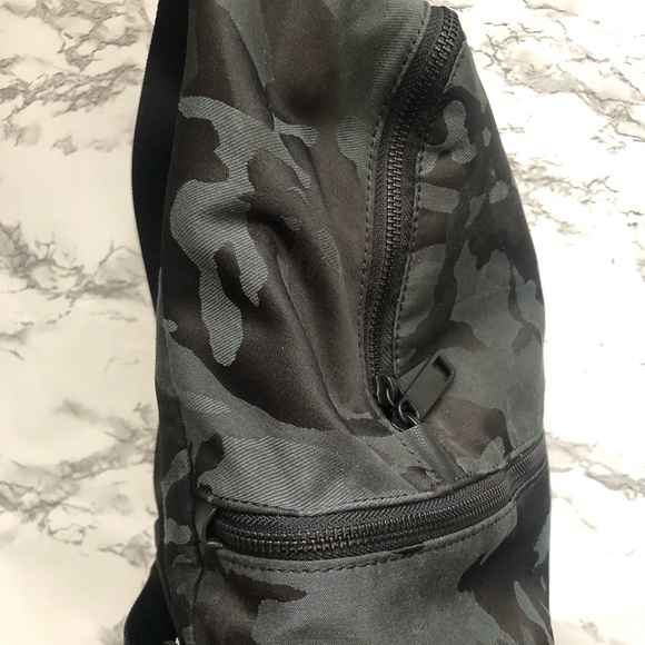 Lululemon City Adventurer Backpack Mini *10L Camo - Picture 6 of 12